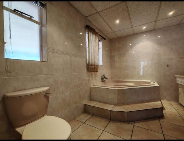 4 BEDROOM HOUSE FOR SALE IN ARCON PARK